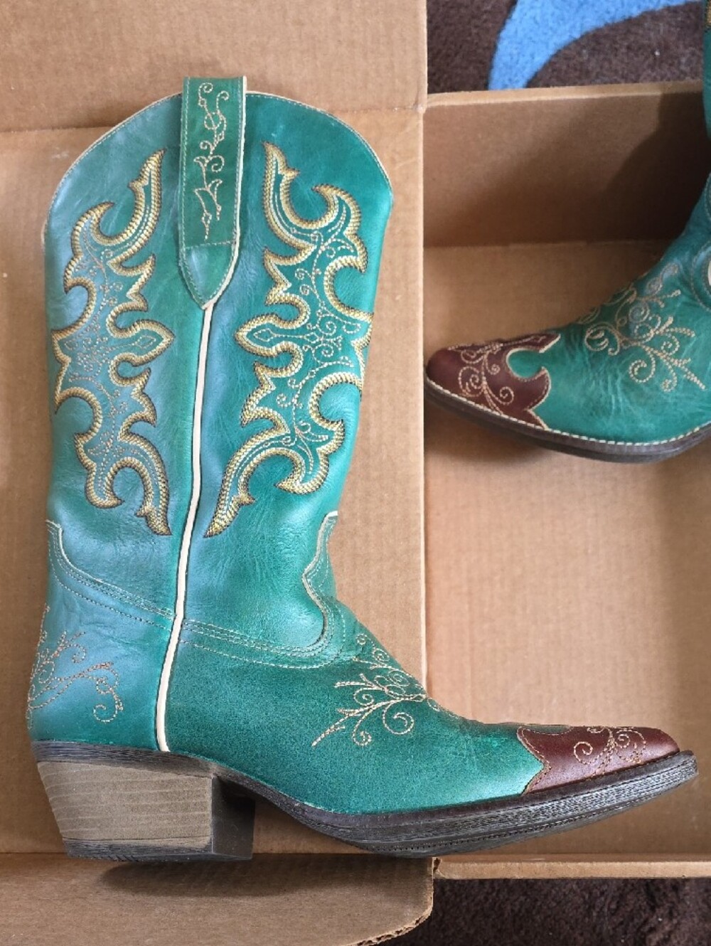 Turquoise Embroidered Western Heeled Boots - Picture 3 of 9